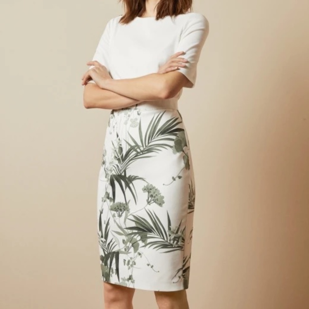 Ted Baker Tyyrra Bodycon Dress- Cream